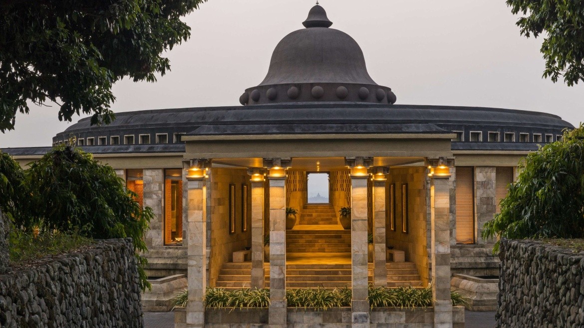 Amanjiwo Resort (Magelang)