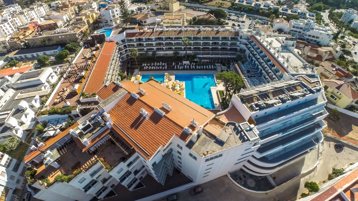 Aqualuz Lagos by The Editory