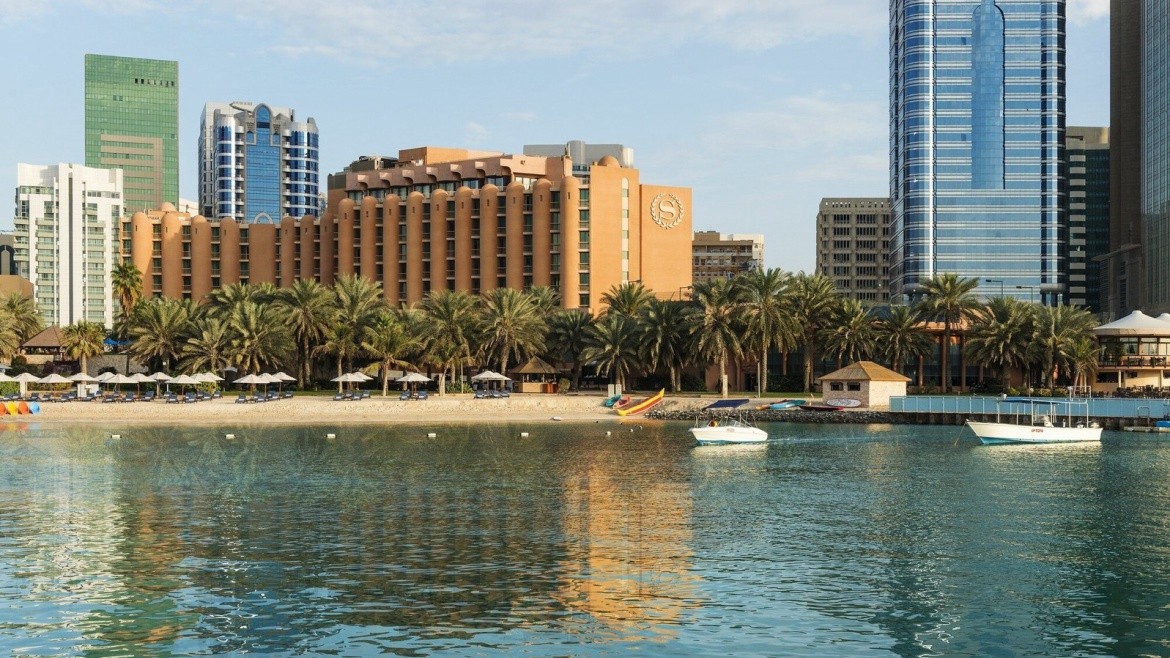 Sheraton Abu Dhabi Hotel & Resort