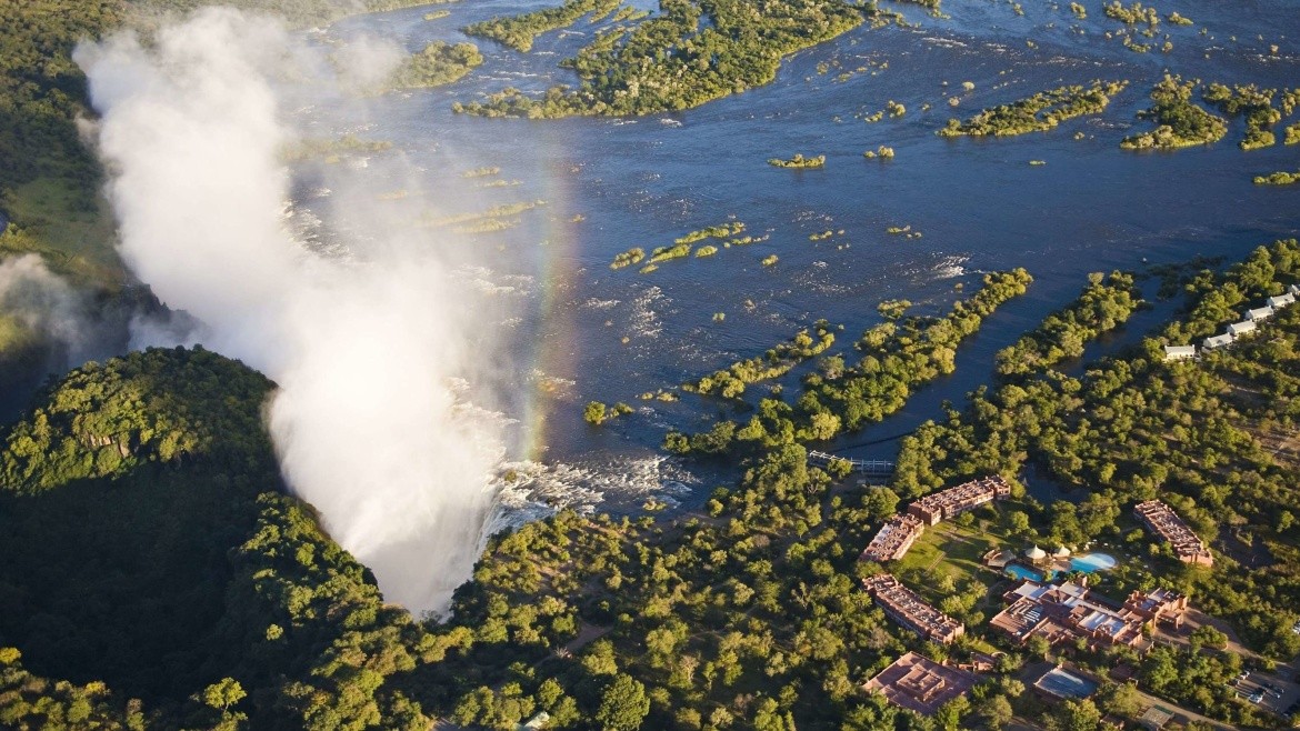 AVANI Victoria Falls Resort