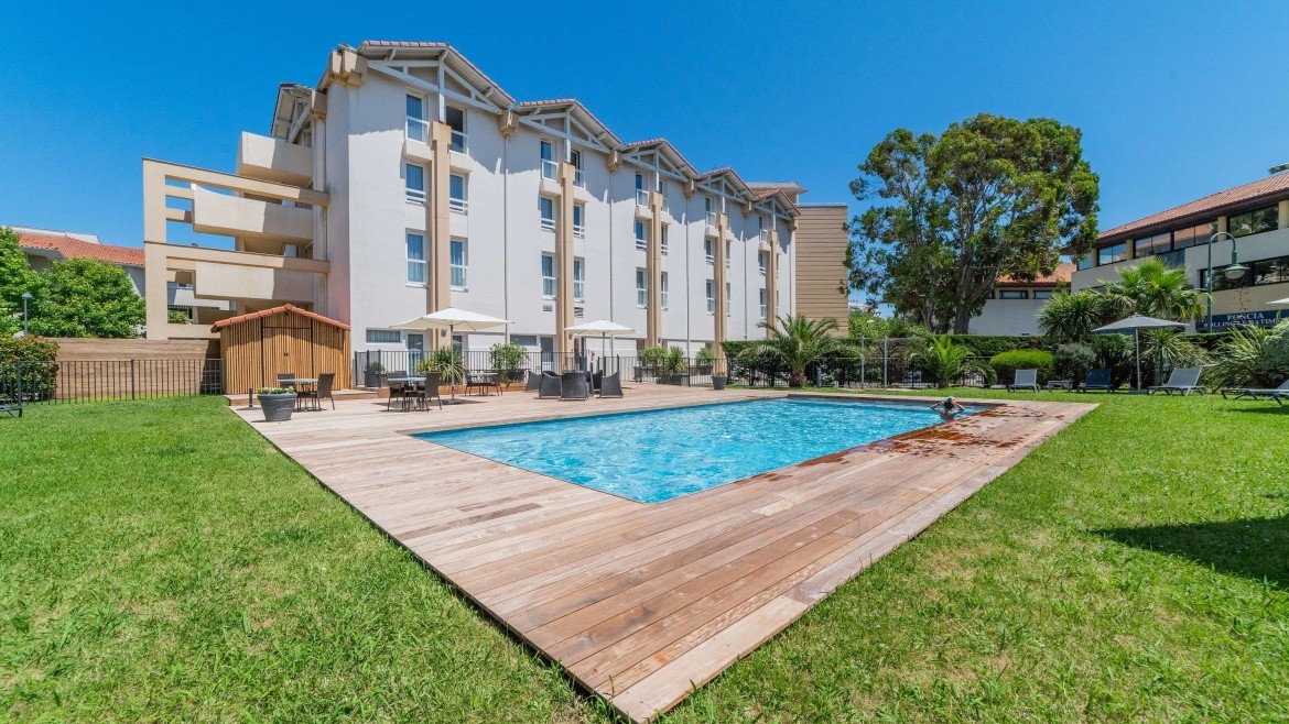 Best Western Plus Karitza