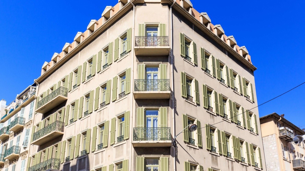 The Jay Hotel by HappyCulture