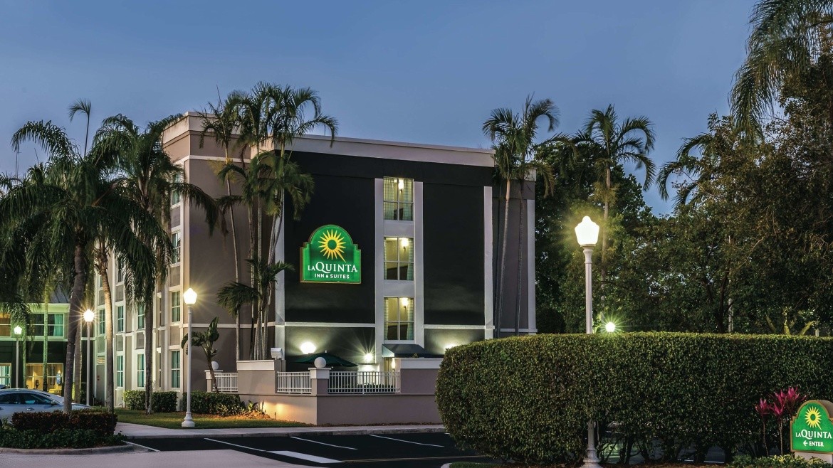 La Quinta Inn & Suites Plantation at SW 6th