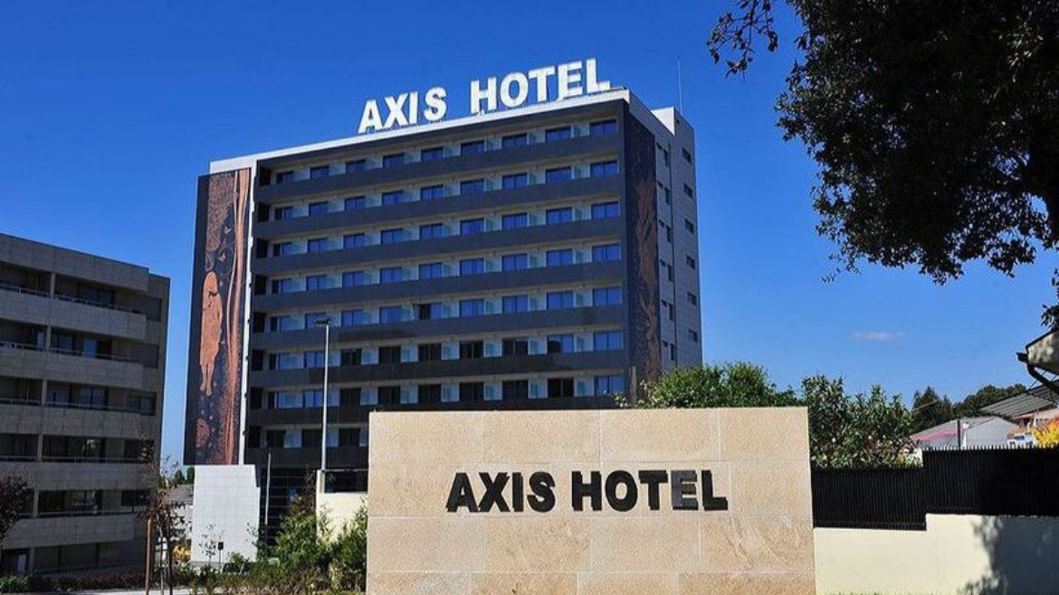 Axis Porto Business & Spa