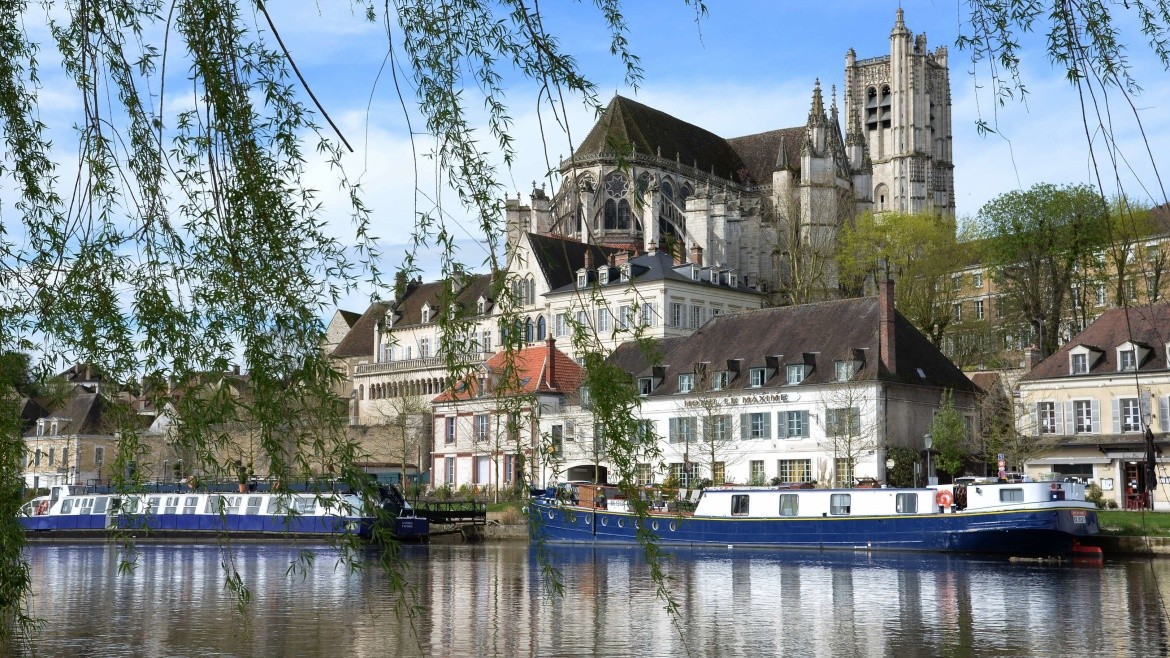 Le Maxime, BW Signature Collection (Auxerre)