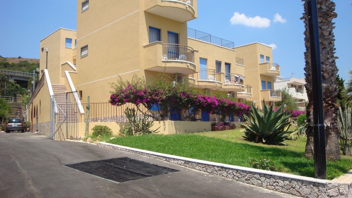 Elihotel (Sant'Alessio Siculo)
