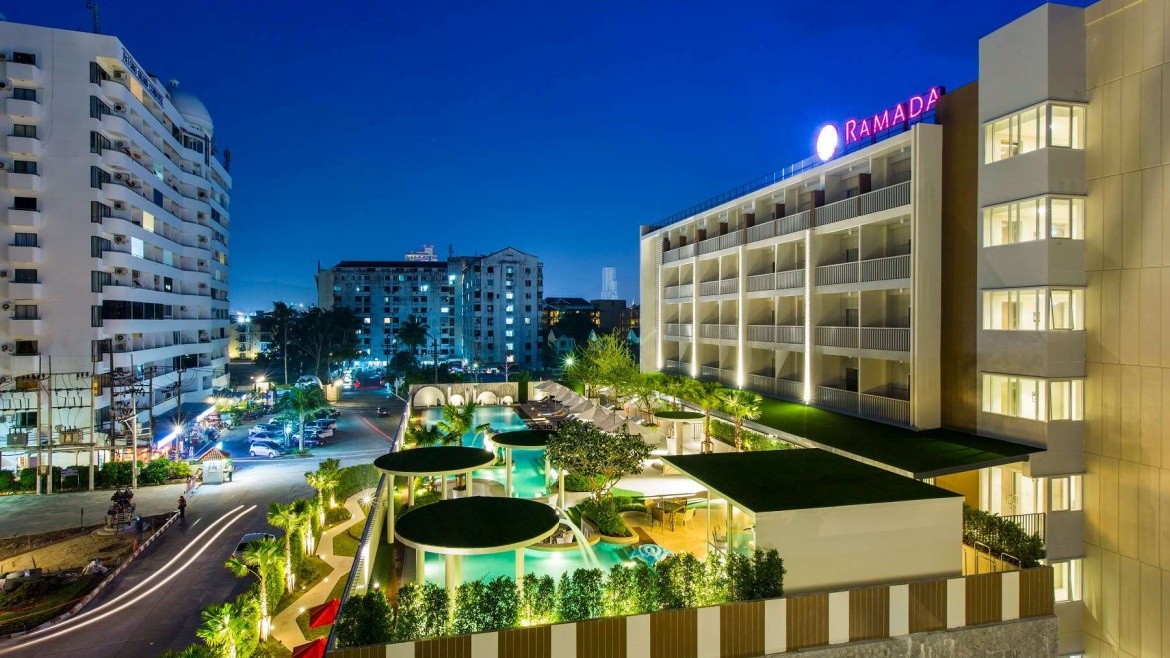 Ramada by Wyndham Phuket Deevana