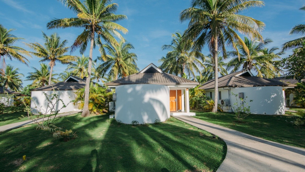 Lomani Island Resort