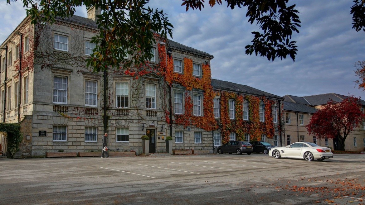 Best Western Plus Aston Hall Hotel