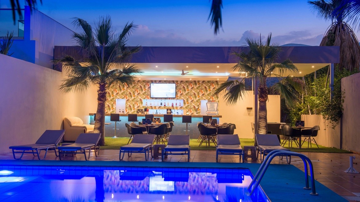 Primavera Beach Studios & Apartments