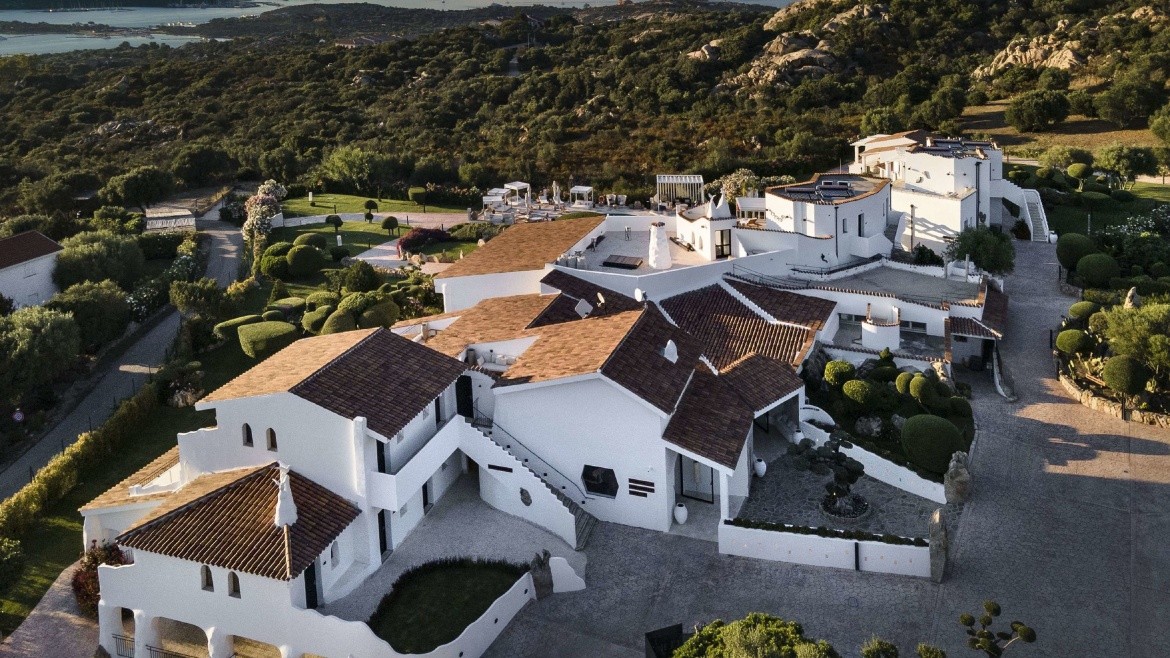 S'Astore and Restaurant