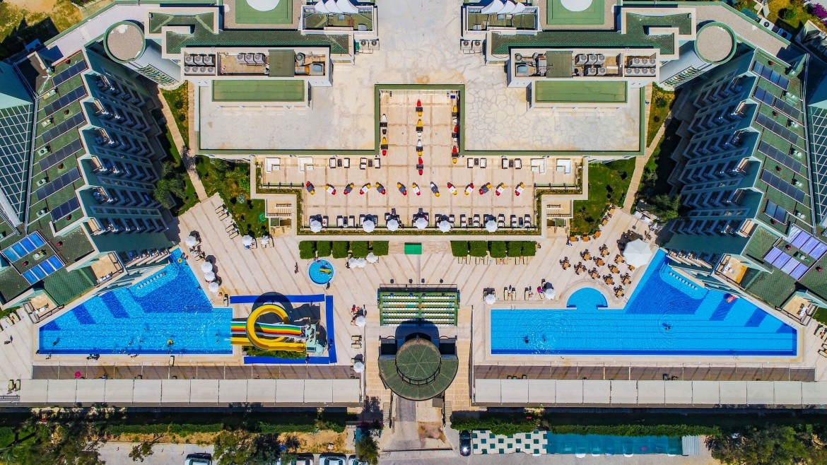 Royal Atlantis Spa & Resort