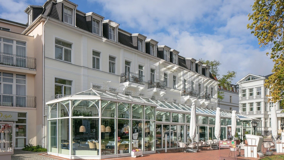 Seetelhotel Pommerscher Hof (Heringsdorf)