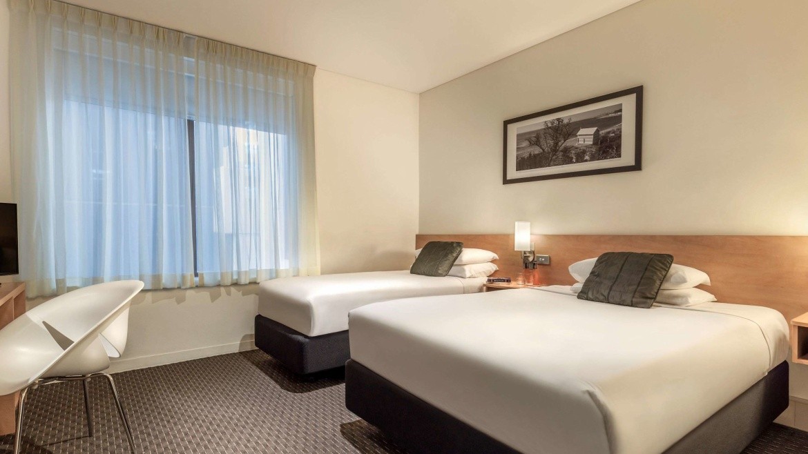 ibis Melbourne Hotel and Apartments