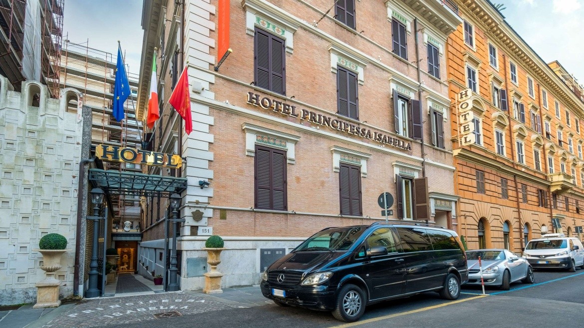 Clarion Collection Principessa Isabella