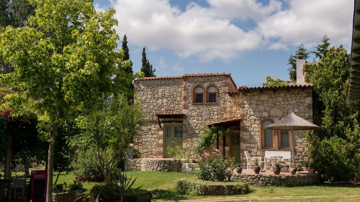 Petrino Suites (Kassandra)