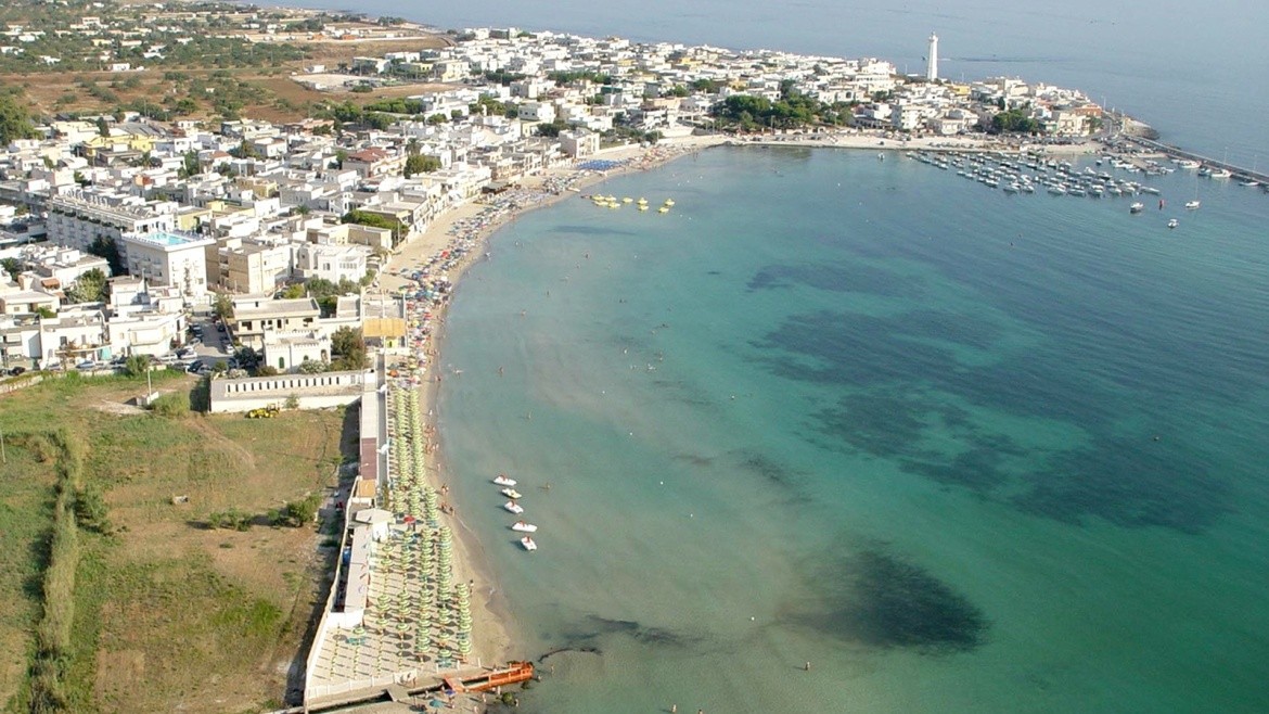 Eden Beach Club