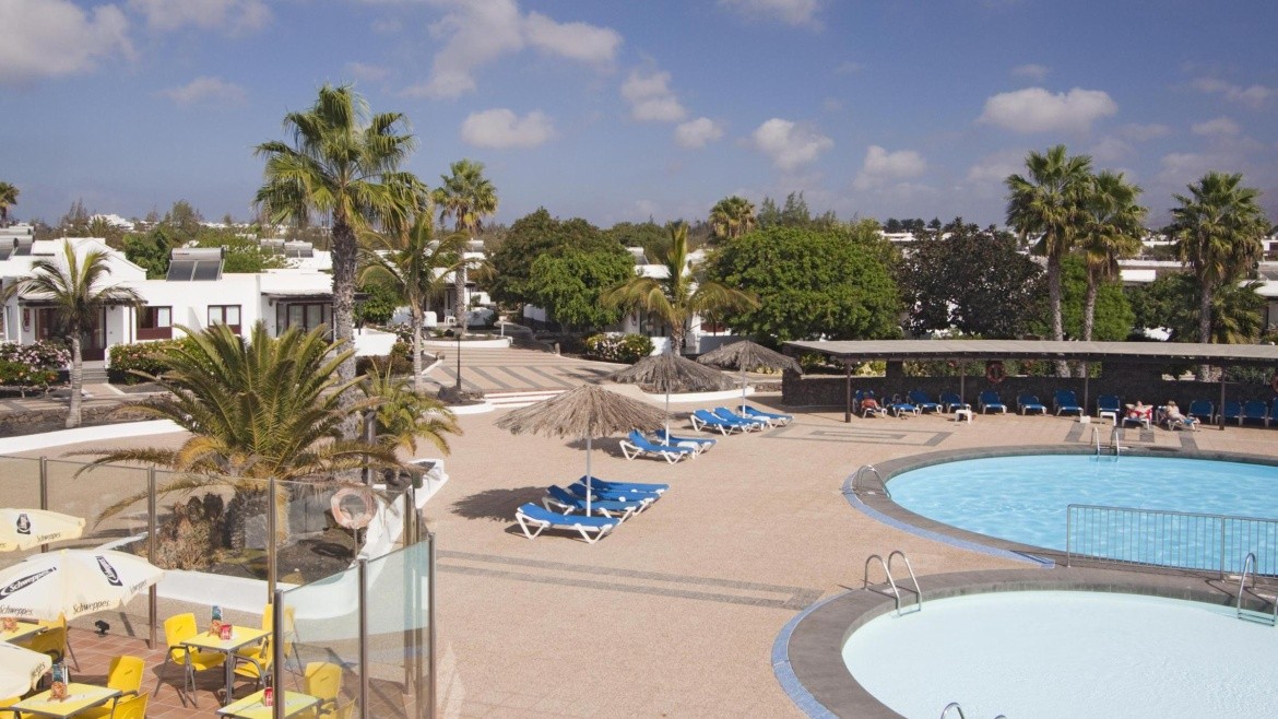 Playa Limones Bungalows