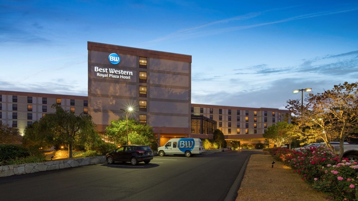 Best Western Royal Plaza & Trade Center
