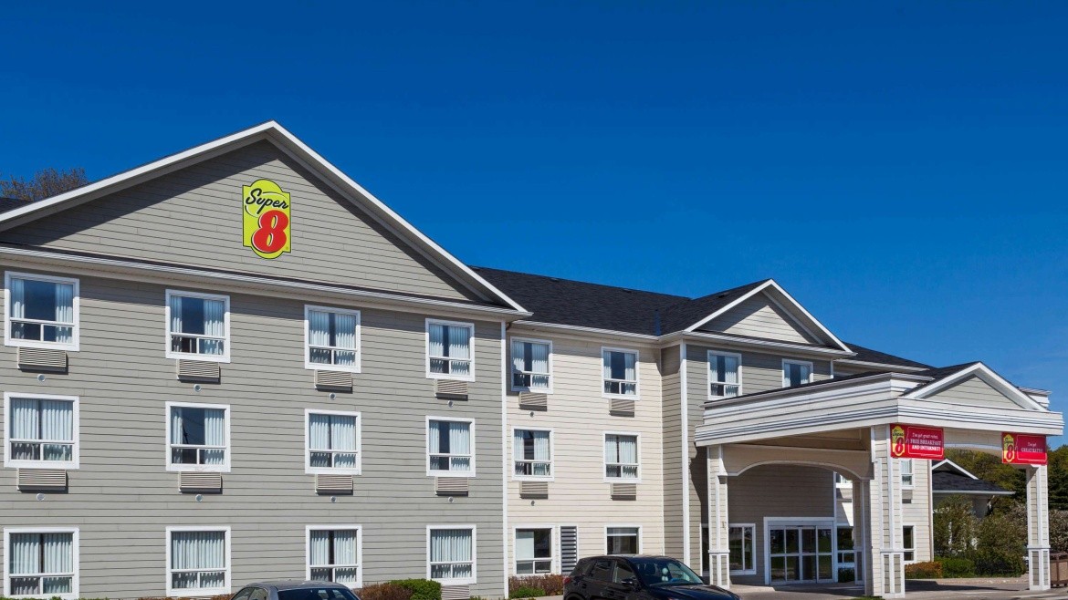 Super 8 by Wyndham Midland