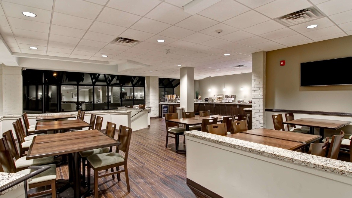 Best Western London Airport Inn & Suites