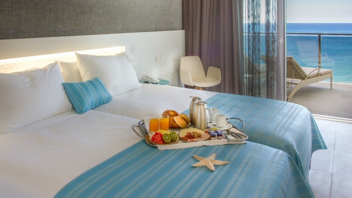 Suitopia Sol Y Mar Suites Hotel (Calpe)