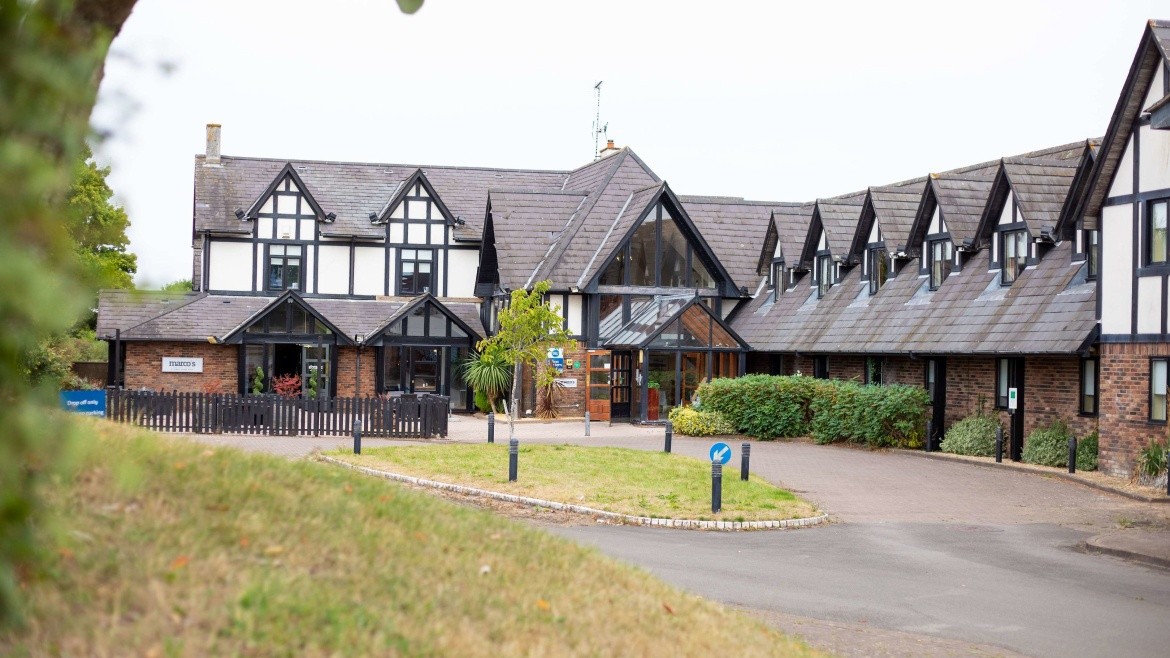 Best Western Bristol North The Gables Hotel