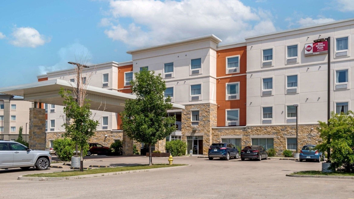 Best Western Plus Eastgate Inn & Suites