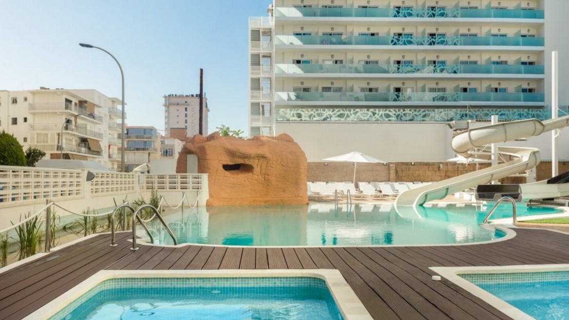 Villa Luz Design & Art Hotel