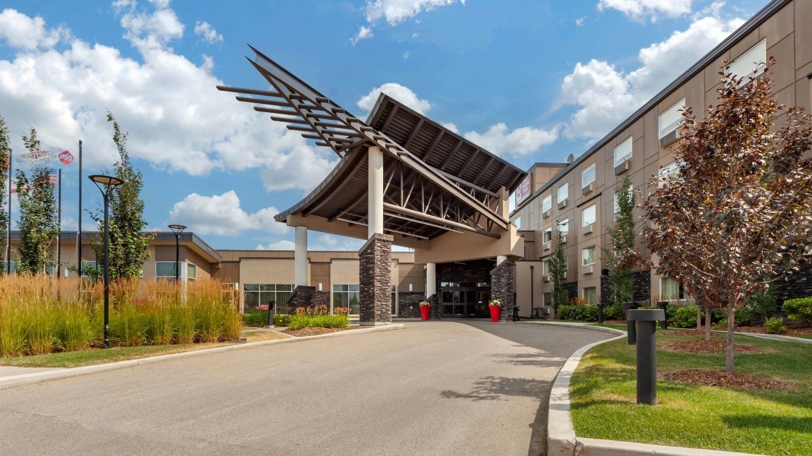 Best Western Plus Edmonton Airport Hotel