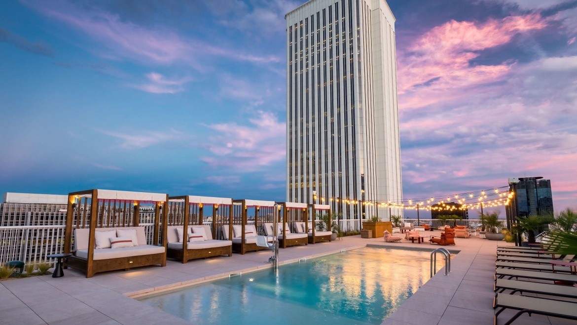 Canopy by Hilton Madrid Castellana (ex. Holiday Inn Madrid Bernabeu)