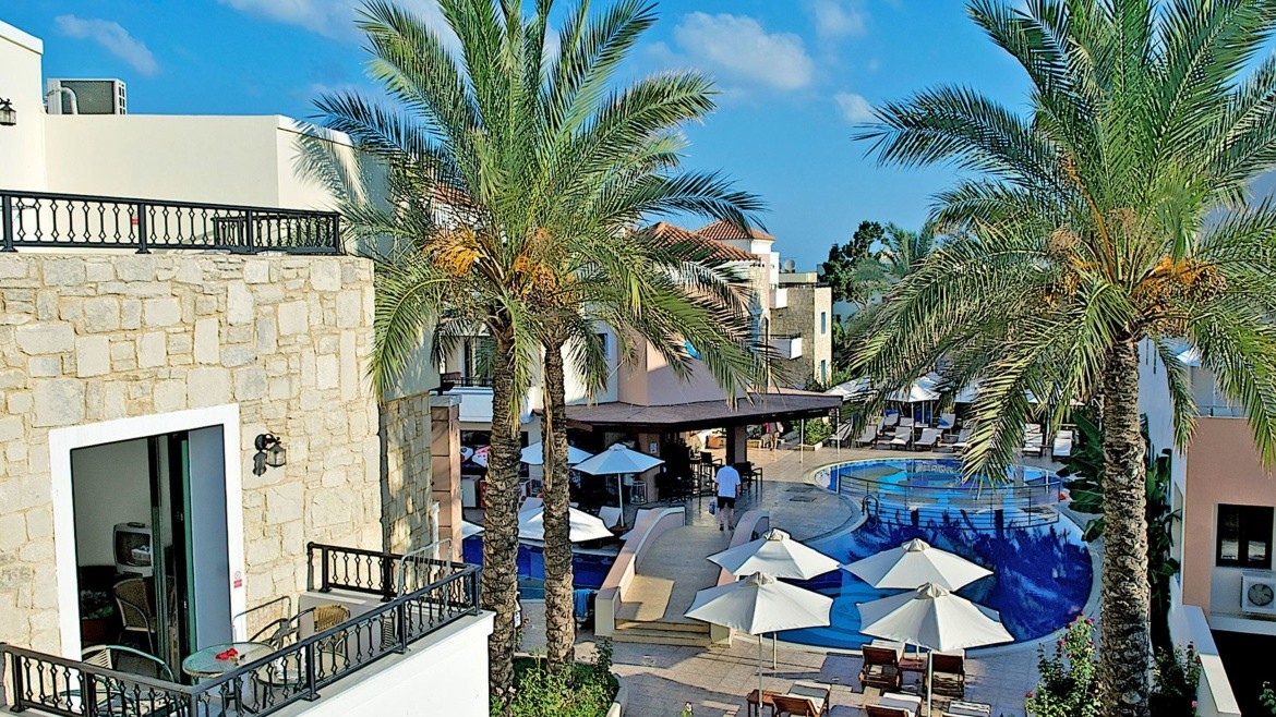 Atlantica Caldera Bay