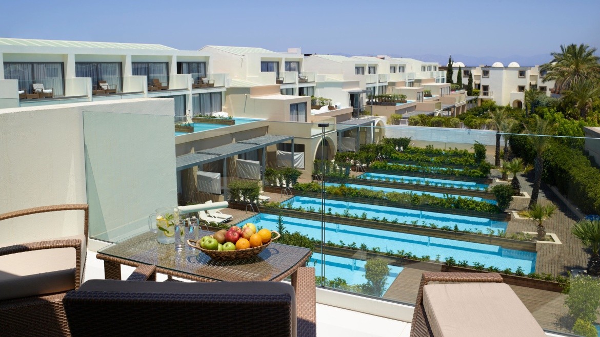 The Ixian Grand & All Suites