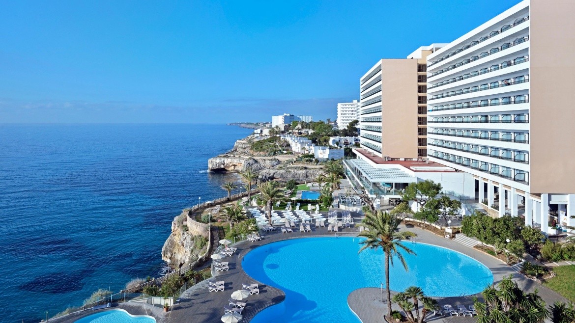Alua Calas de Mallorca Resort