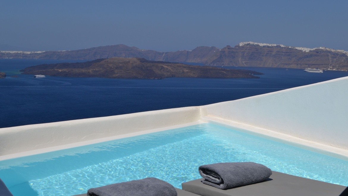 Maison Des Lys Luxury Suites (Akrotri)