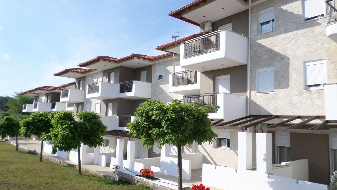 Ampelia Hotel & Studios