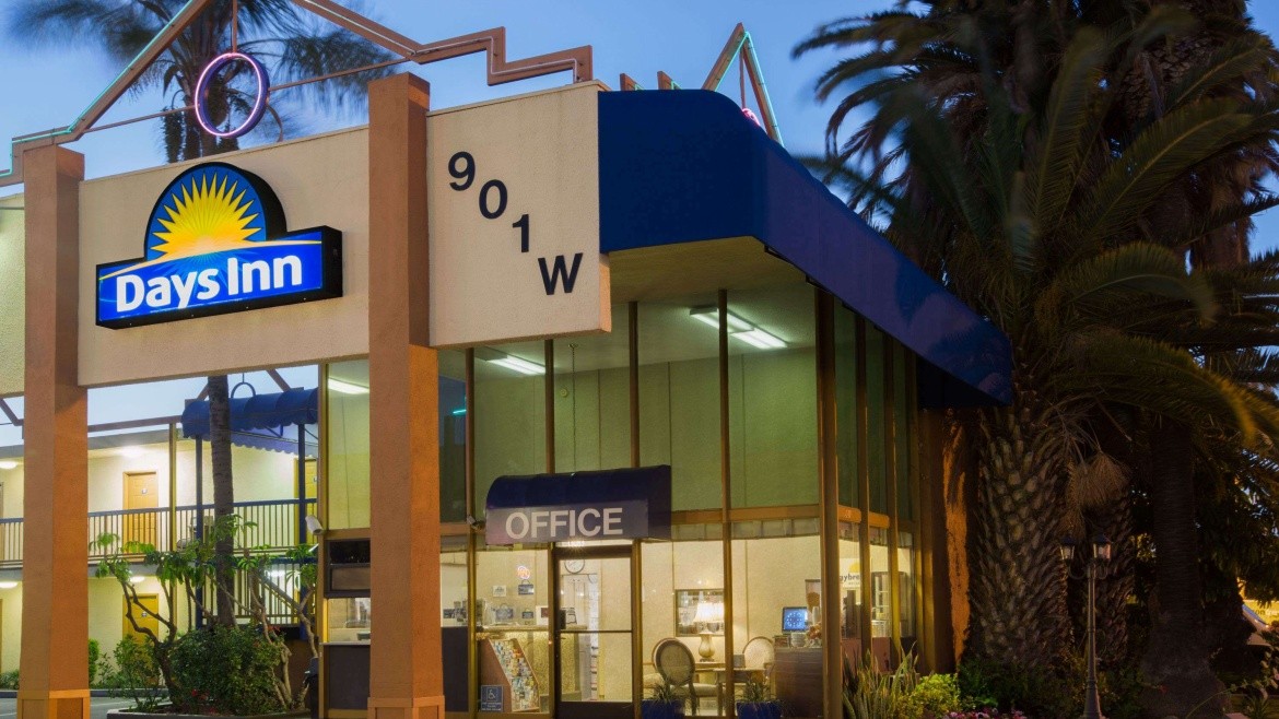 Days Inn by Wyndham Los Angeles LAX/VeniceBch/Marina DelRay