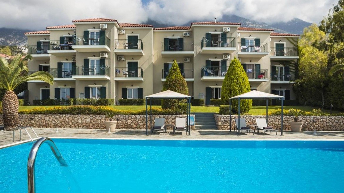 Lourdas Antonia Studios (Vlachata)