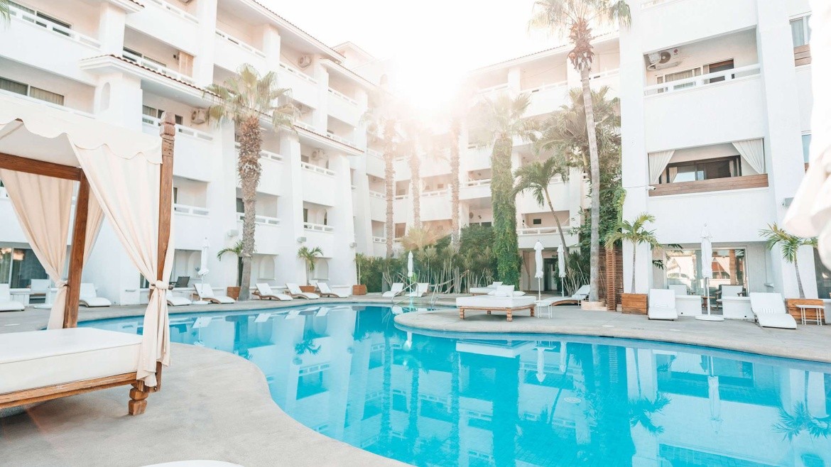 Bahia Hotel & Beach House (Cabo San Lucas)