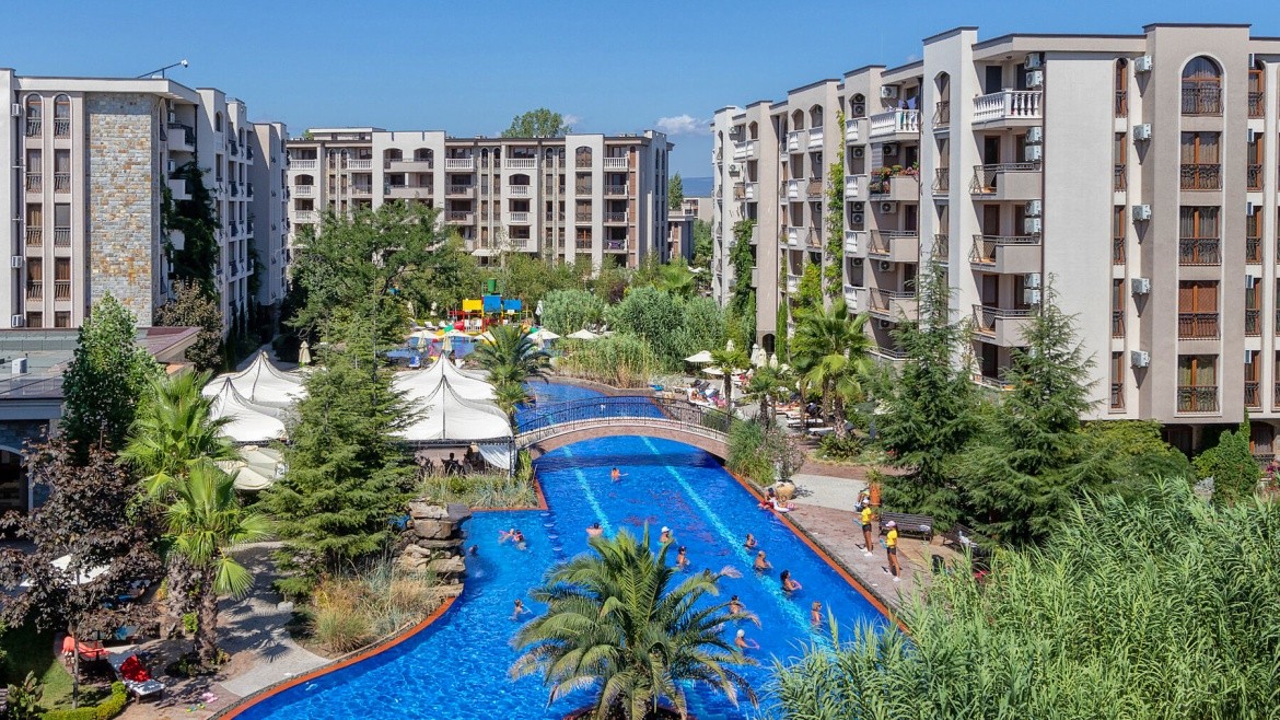 Cascadas Family Resort