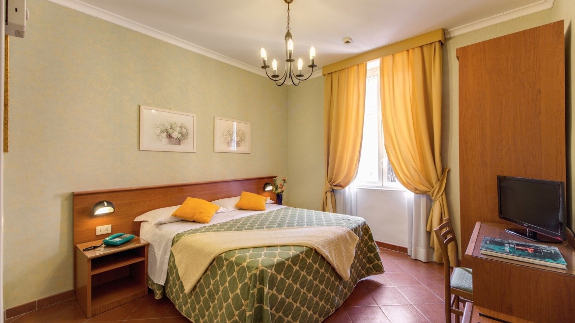 Hotel Corona