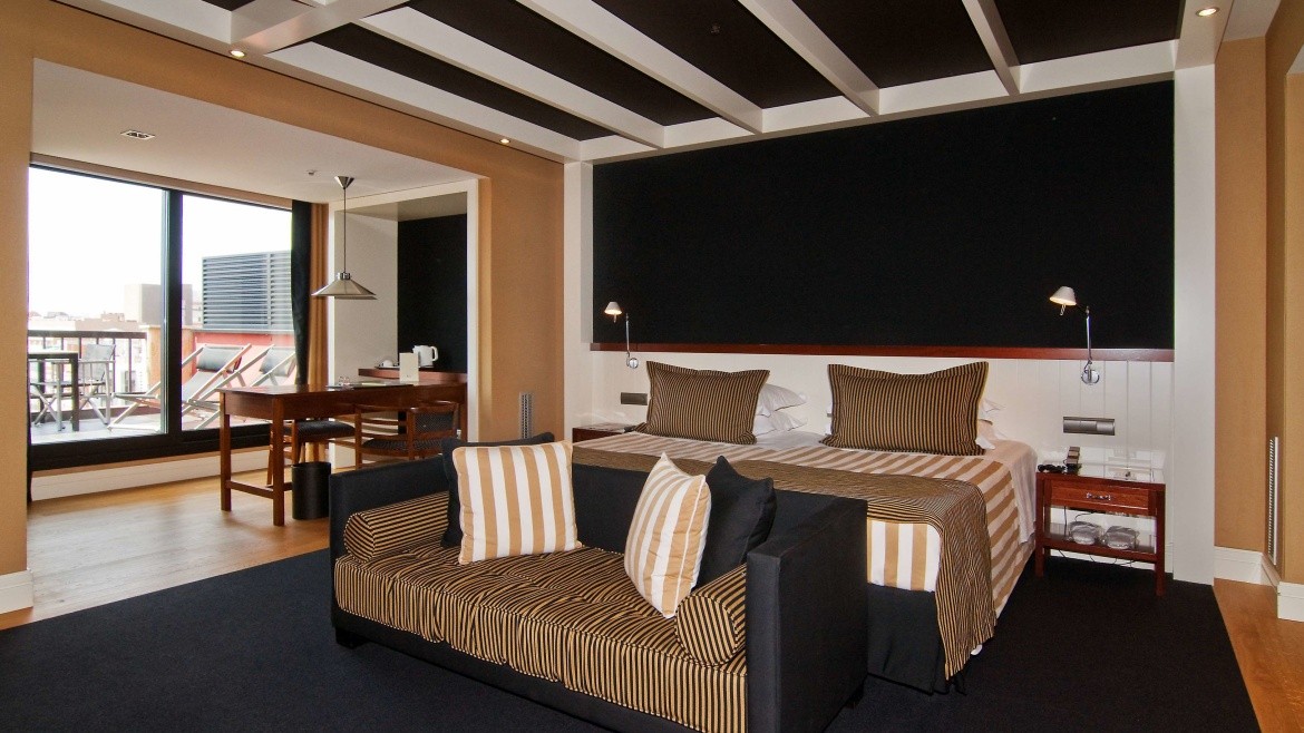 U232 Hotel
