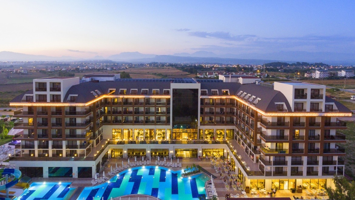 Glamour Resort (Colakli)