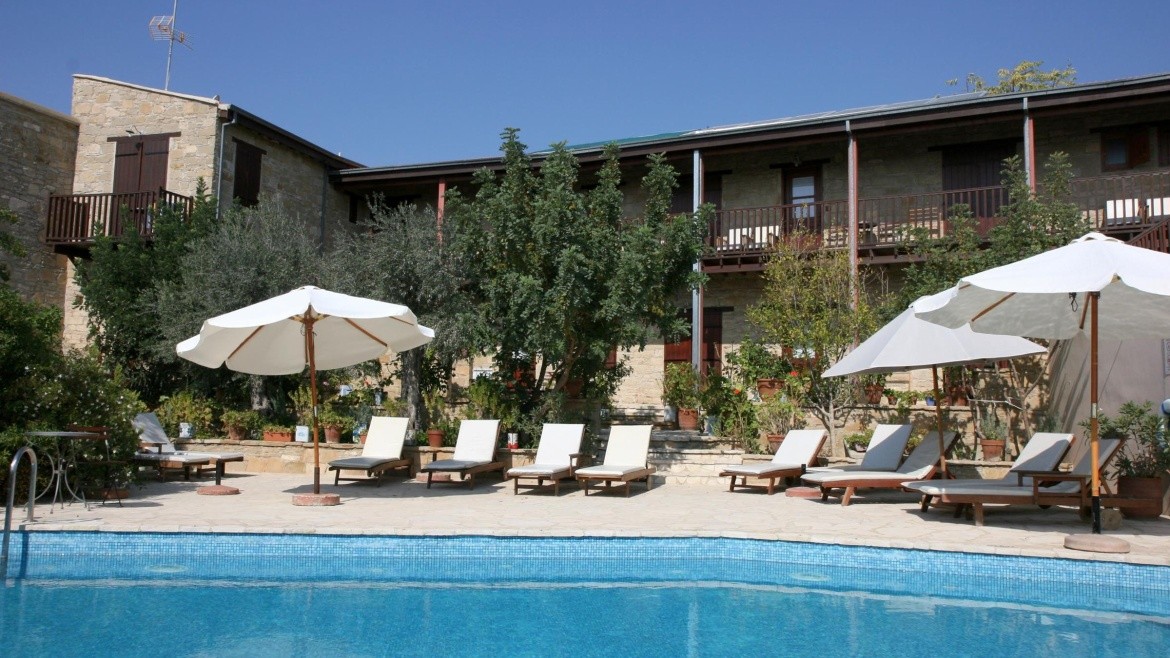 Eveleos Country House (Tochni)