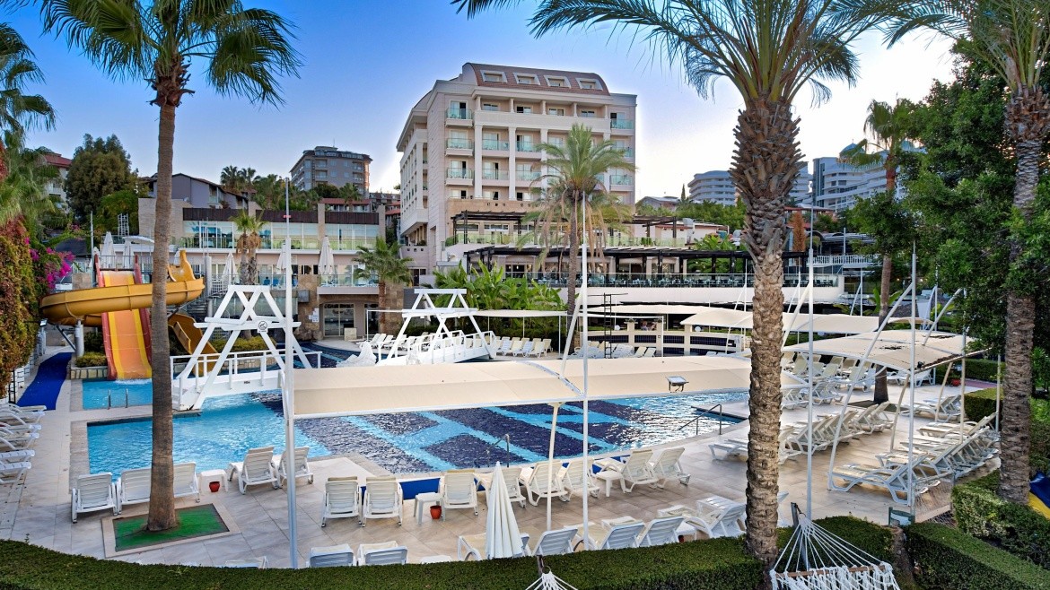 Sealife Buket Resort & Beach