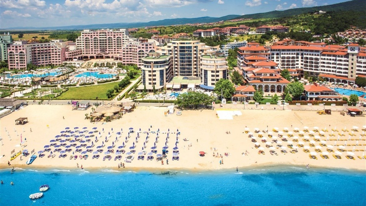 Zenith (ex.Marlin Beach)