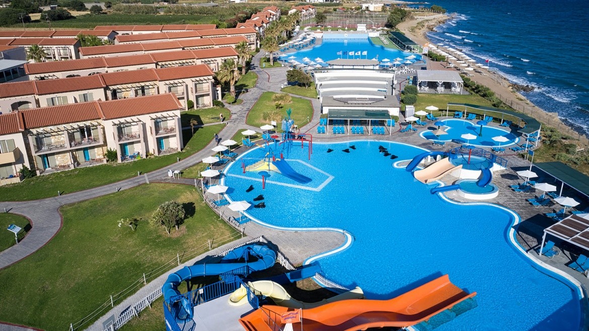 White Olive Marine Aquapark Resort