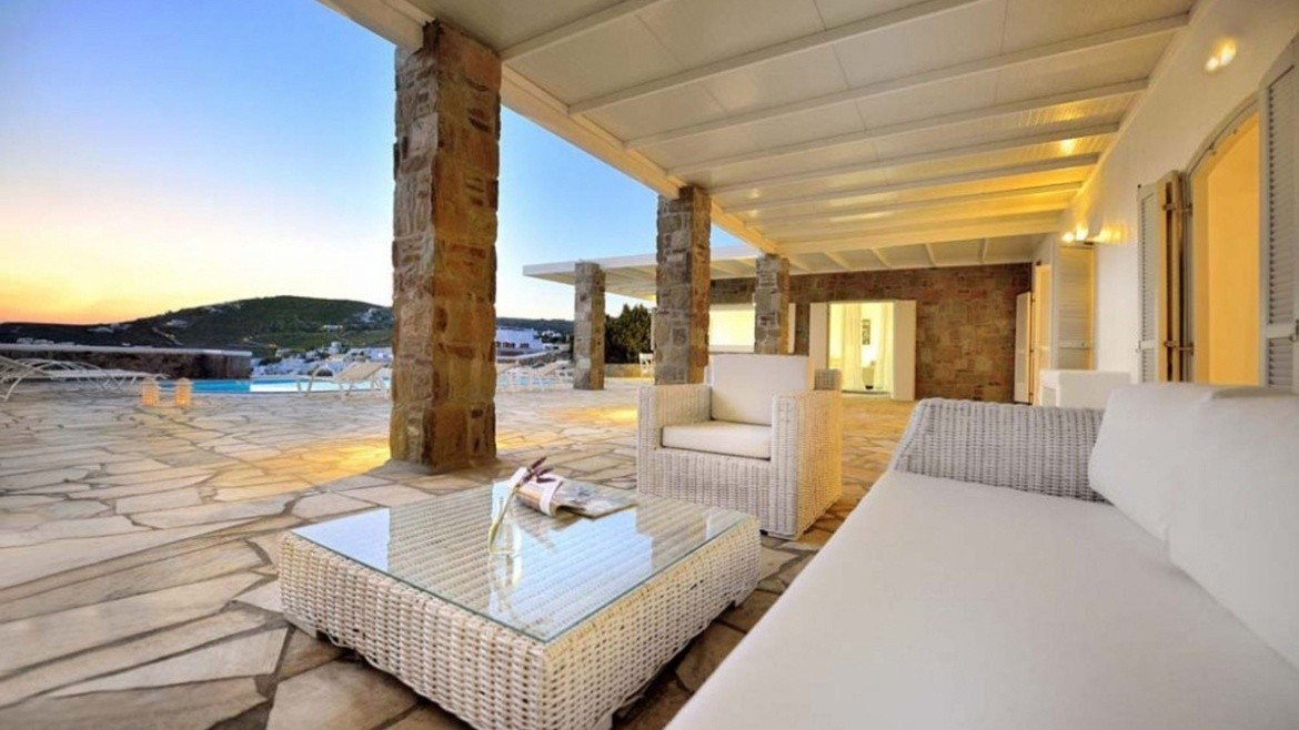 Amazon Mykonos