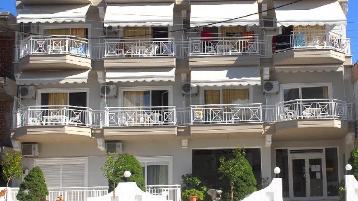 Zeusz Apartmanház