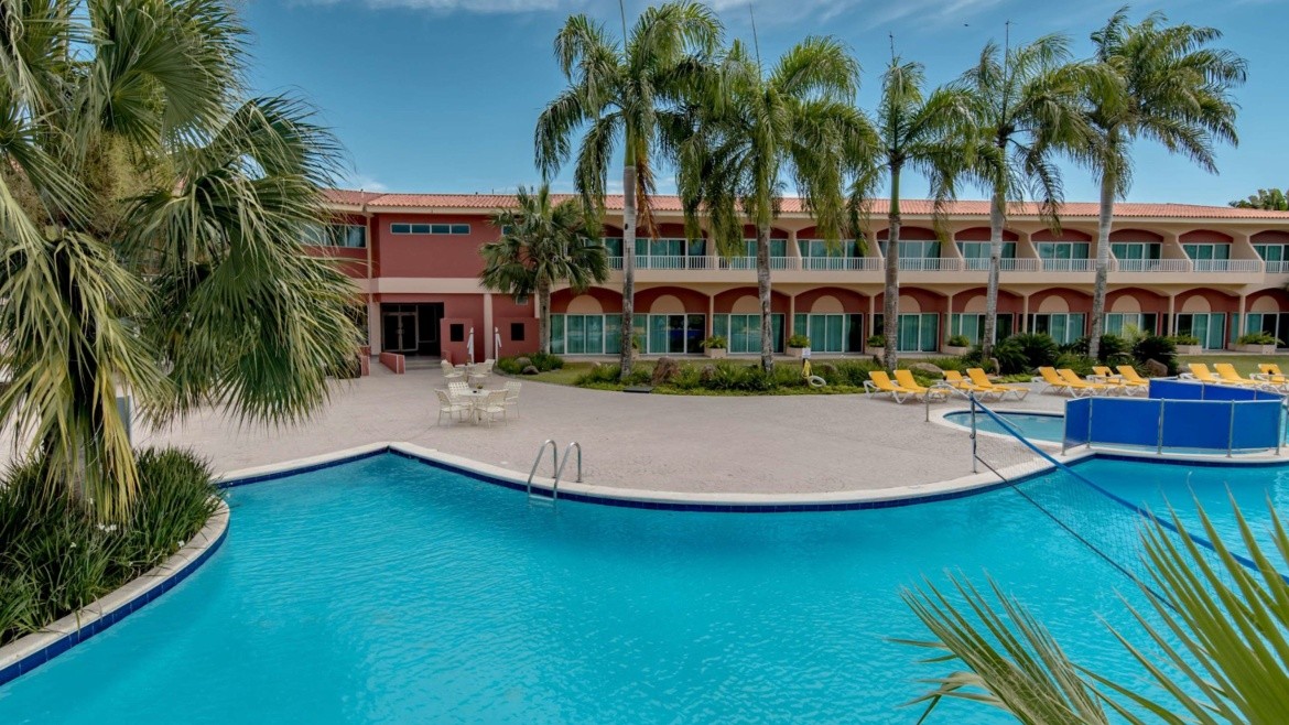 Hodelpa Garden Suites Golf & Beach Club